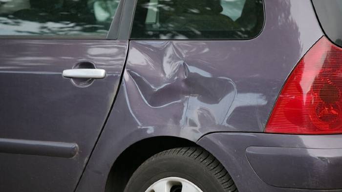 Diy Removal Of Car Scratches And Dents Confused Com Diy Removal Of Car Scratches And Dents Confused Com