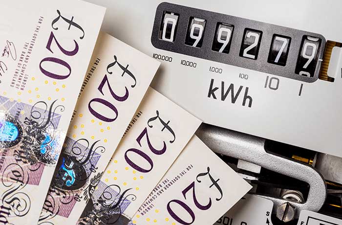 cash and meter - comparing energy suppliers saves money on bills