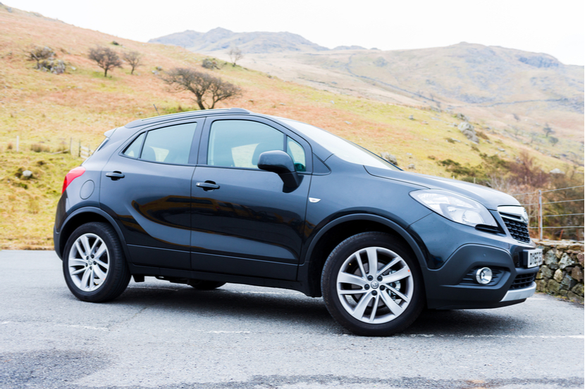 A Vauxhall Mokka in the countryside 