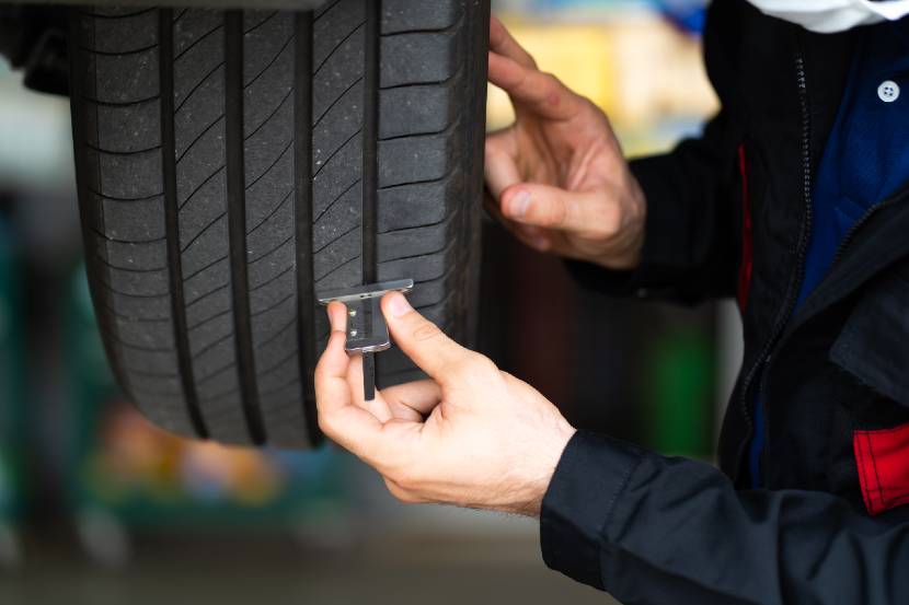 Checking tyre tread depth