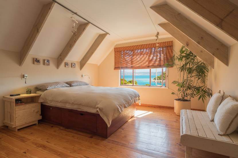 Top 6 travel insurance for airbnb 1 Airbnb: Are you insured to rent your home?