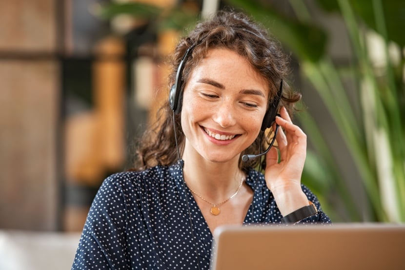 customer service woman on headset