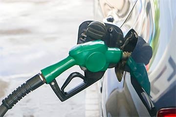 Fuel pump into car